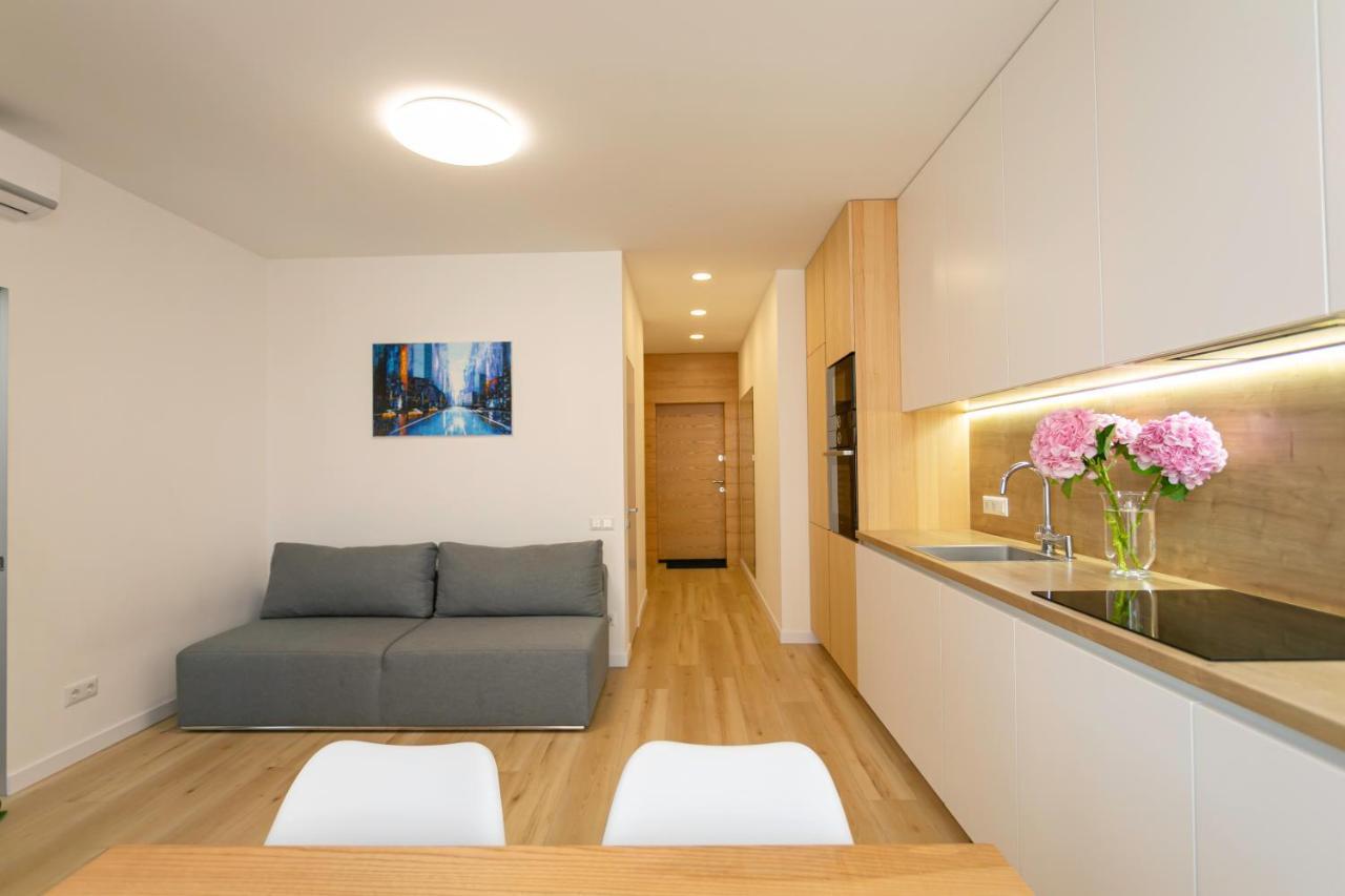 Petrovdom Apartments 78-170 In Rc Nivki Park, 67А Beresteiskyi Avenue كييف المظهر الخارجي الصورة